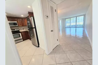 3100 NE 48th Court #113, Lighthouse Point, FL 33064 - Photo 5