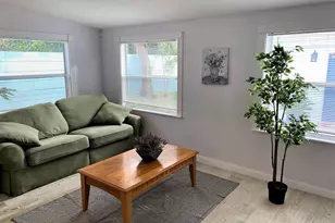 918 Upland Rd, West Palm Beach, FL 33401 - Photo 15