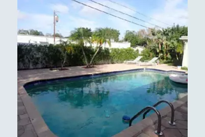 704 Juniper Drive, North Palm Beach, FL 33408 - Photo 3