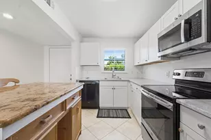 1300 Seaway Dr, Fort Pierce, FL 34949 - Photo 5
