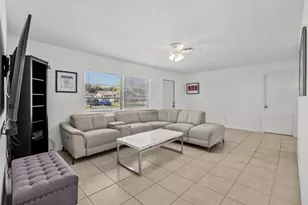 1549 SE Minorca Ave, Port Saint Lucie, FL 34952 - Photo 7