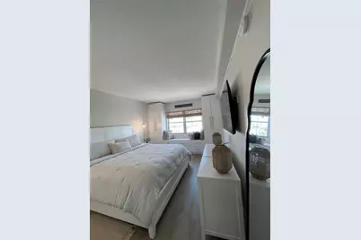 400 Kings Point Drive #1027, Sunny Isles Beach, FL 33160 - Photo 29