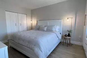 400 Kings Point Dr, Sunny Isles Beach, FL 33160 - Photo 27