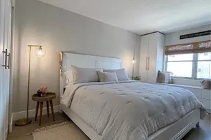 400 Kings Point Dr, Sunny Isles Beach, FL 33160 - Photo 25