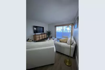 400 Kings Point Drive #1027, Sunny Isles Beach, FL 33160 - Photo 19