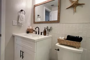 400 Kings Point Dr, Sunny Isles Beach, FL 33160 - Photo 23