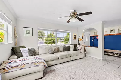 4366 Bamboo Drive, Palm Beach Gardens, FL 33410 - Photo 3