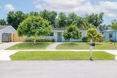 4366 Bamboo Drive, Palm Beach Gardens, FL 33410 - Photo 1