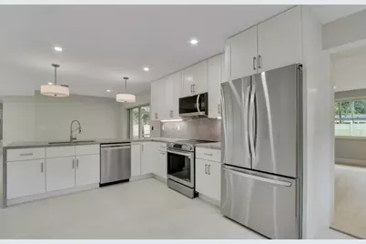 732 Pelican Way, North Palm Beach, FL 33408 - Photo 17