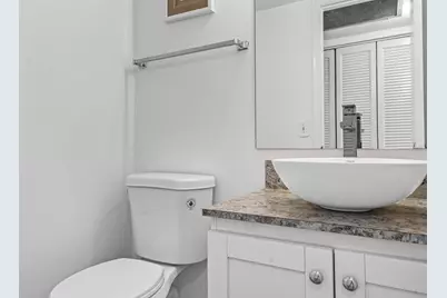 1038 Cambridge, Deerfield Beach, FL 33442 - Photo 17