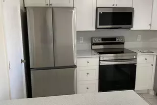 2217 W Discovery Cir Circle W, Deerfield Beach, FL 33442 - Photo 5