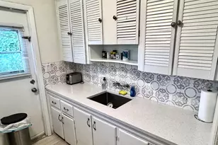2008 SE 4th Ave, Fort Lauderdale, FL 33316 - Photo 7