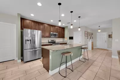 971 SW Longfellow Road, Port Saint Lucie, FL 34953 - Photo 3