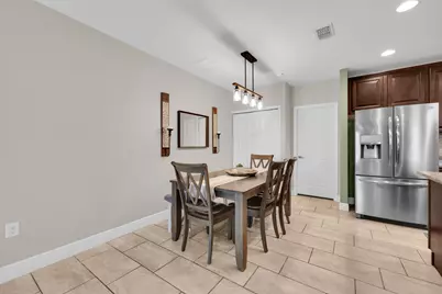 971 SW Longfellow Road, Port Saint Lucie, FL 34953 - Photo 9