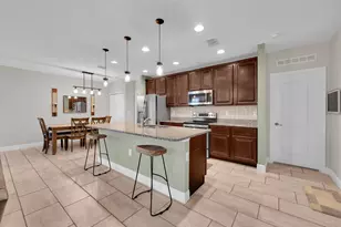 971 SW Longfellow Rd, Port Saint Lucie, FL 34953 - Photo 5