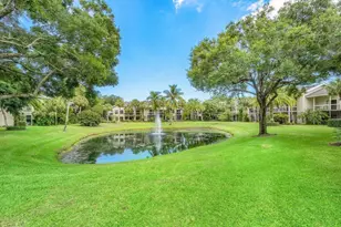11863 Wimbledon Circle, Wellington, FL 33414 - Photo 27