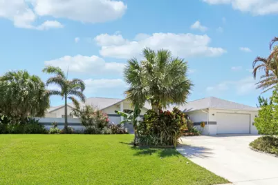 550 SE Ashley Oaks Way, Stuart, FL 34997 - Photo 3
