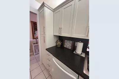324 SE 10th Street #207, Dania Beach, FL 33004 - Photo 9