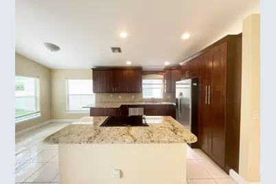 2425 Pigeon Cay, West Palm Beach, FL 33411 - Photo 9