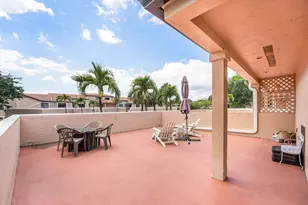 6614 Villa Sonrisa Dr, Boca Raton, FL 33433 - Photo 5