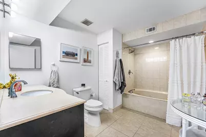6614 Villa Sonrisa Drive #123, Boca Raton, FL 33433 - Photo 23