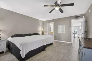 105 Greenbrier C, West Palm Beach, FL 33417 - Photo 13