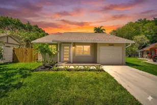 23392 E Country Club Dr Dr E, Boca Raton, FL 33428 - Photo 1