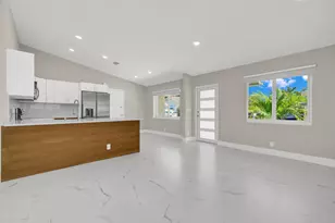 23392 E Country Club Dr Dr E, Boca Raton, FL 33428 - Photo 33