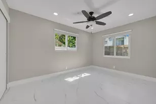 23392 E Country Club Dr Dr E, Boca Raton, FL 33428 - Photo 29