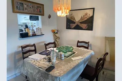 9821 Sunrise Lakes Boulevard #210, Sunrise, FL 33322 - Photo 5