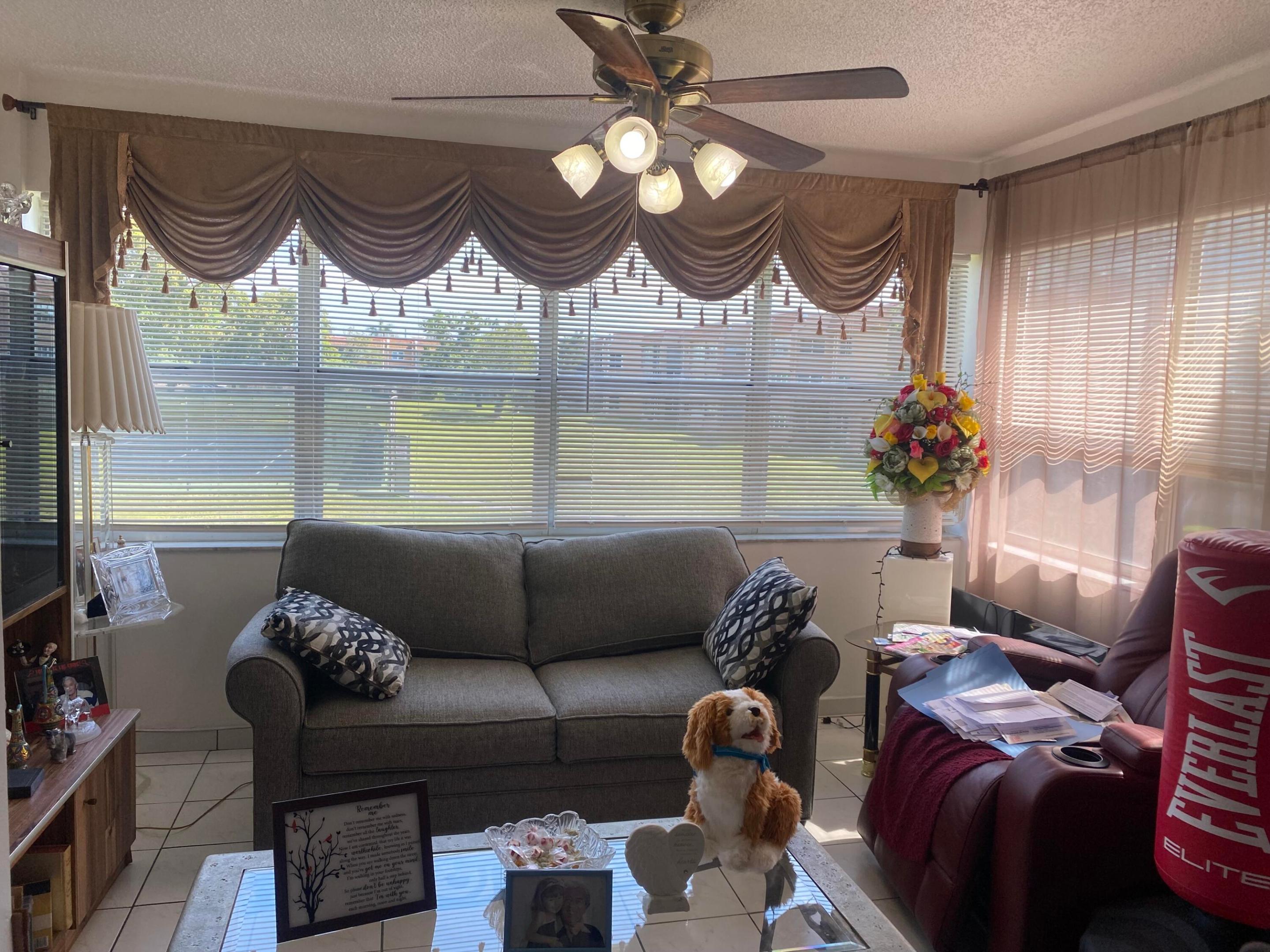 9821 Sunrise Lakes Blvd #210 - 9821 Sunrise Lakes Blvd #210, Sunrise, FL 33322 Luxury Property | Jose Angel Pina