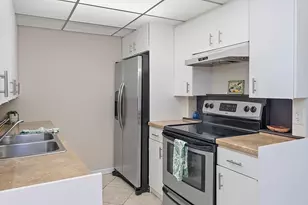2905 Victoria Pl, Coconut Creek, FL 33066 - Photo 13