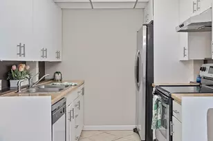 2905 Victoria Pl, Coconut Creek, FL 33066 - Photo 13