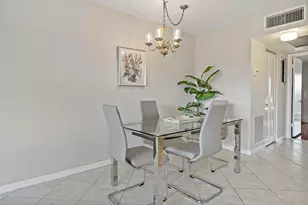 2905 Victoria Pl, Coconut Creek, FL 33066 - Photo 9