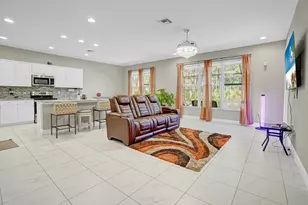 1212 NW Leonardo Cir, Port Saint Lucie, FL 34986 - Photo 13