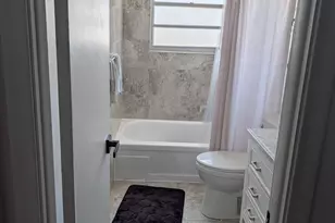 137 Golden Isles Dr, Hallandale Beach, FL 33009 - Photo 9