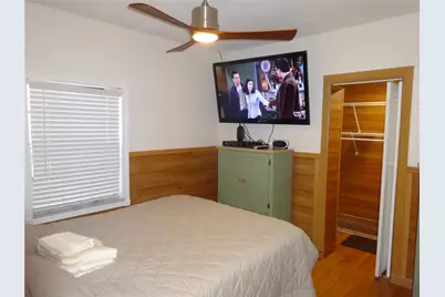 31 SE 13th Street #1-2, Dania Beach, FL 33004 - Photo 7