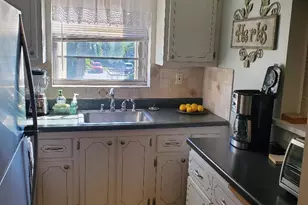 73 Andover C, West Palm Beach, FL 33417 - Photo 3