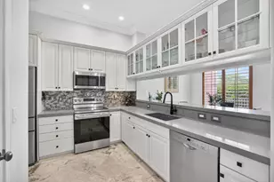 2860 Marina Cir, Lighthouse Point, FL 33064 - Photo 11
