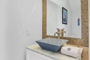 2860 Marina Cir, Lighthouse Point, FL 33064 - Photo 13