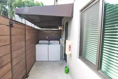 300 80th Street, Miami Beach, FL 33141 - Photo 15