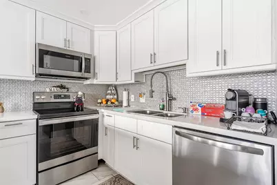 1012 Lincoln #1012, Boca Raton, FL 33434 - Photo 5