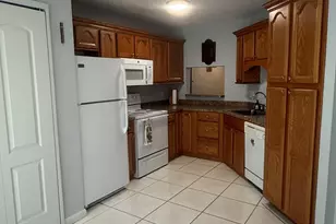 216 Par Dr, Royal Palm Beach, FL 33411 - Photo 3