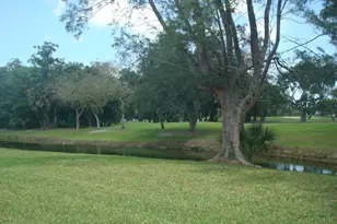 216 Par Dr, Royal Palm Beach, FL 33411 - Photo 17