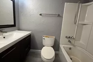 6020 NW 44th St, Lauderhill, FL 33319 - Photo 11