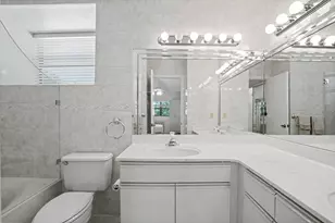 3404 Emerald Oaks Dr, Hollywood, FL 33021 - Photo 37