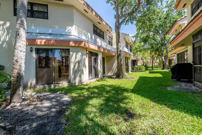 3404 Emerald Oaks Drive #803, Hollywood, FL 33021 - Photo 27