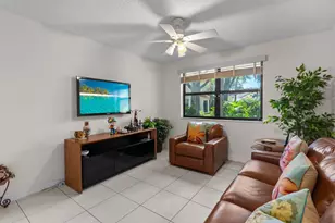 3404 Emerald Oaks Dr, Hollywood, FL 33021 - Photo 19