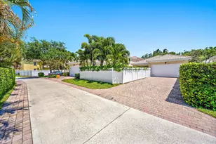 196 Florence Dr, Jupiter, FL 33458 - Photo 25