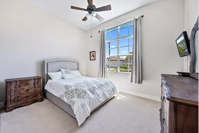 8883 Kingsmoor Way, Lake Worth, FL 33467 - Photo 9
